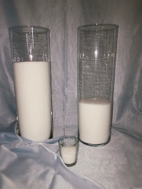 Фотография насыпной свечи для проката свадьбы, ваза и фетиль